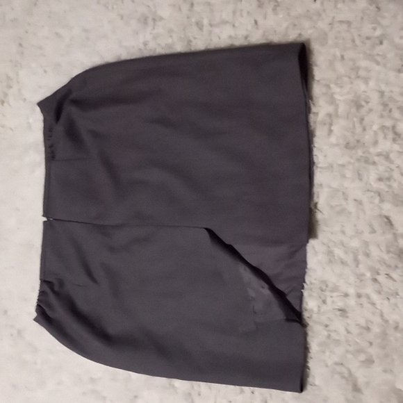 Grey SKIRT - Picture 3 of 3